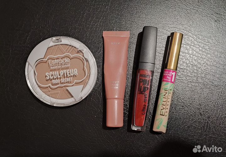 Набор декоративной косметики пакетом