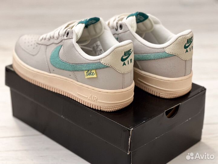 Кроссовки Nike air force 1