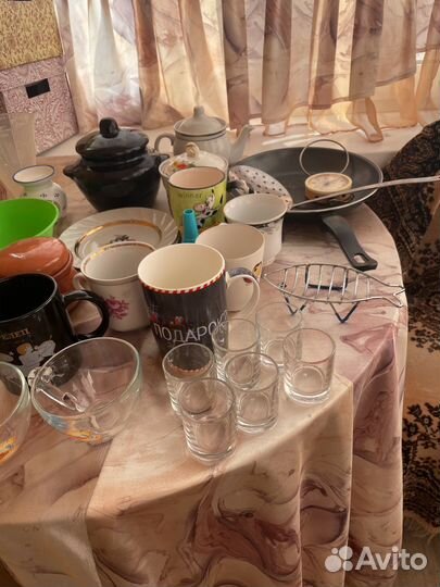 Набор посуды пакетом коробка