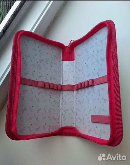 Пенал новый школьный для девочки