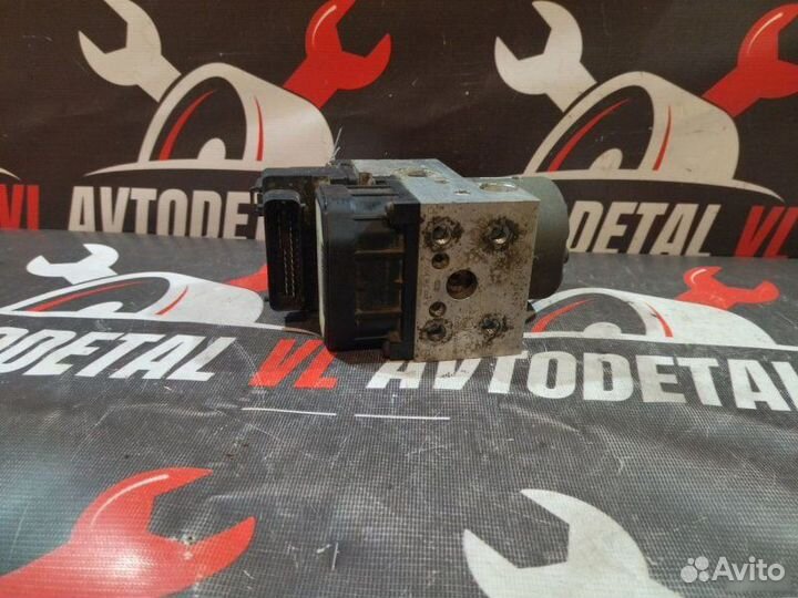 Блок ABS Toyota Corolla