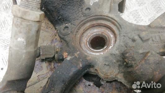 Ступица передняя левая volkswagen golf 5 (ODN55K90