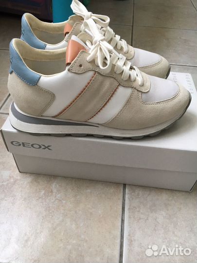 Кроссовки Geox 38р