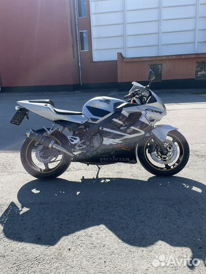 Honda CBR600 F4i, 2002г. Без пробега по РФ