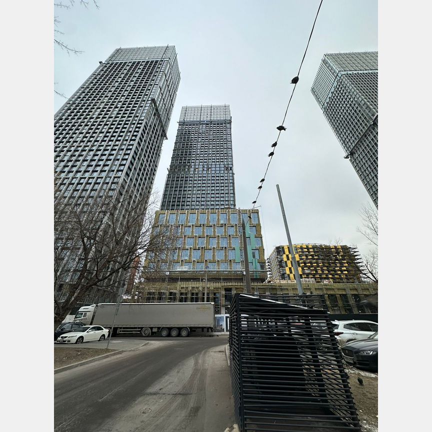 3-к. квартира, 85 м², 29/55 эт.