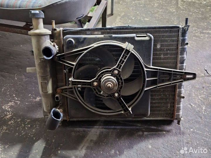 Радиатор охлаждения Fiat Bravo 1.2 1995-2001