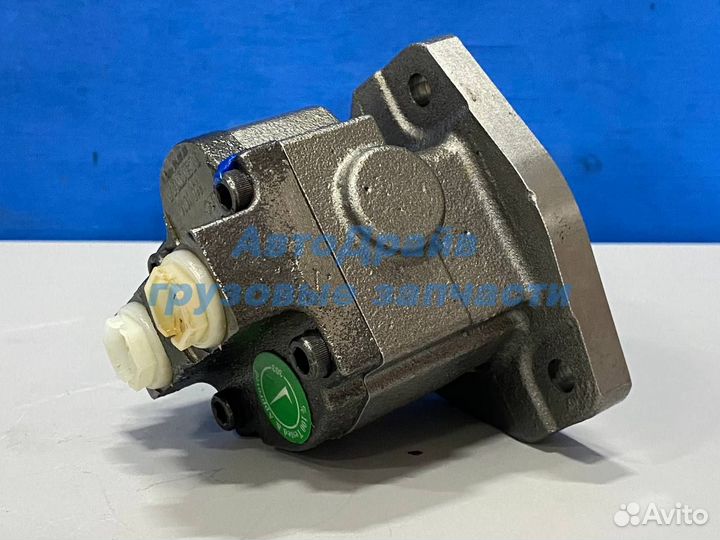 Насос топливный низкого давления Мерседес Аксор дв