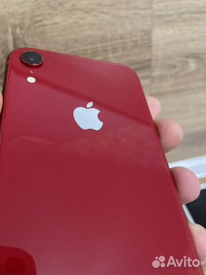 iPhone Xr, 64 ГБ