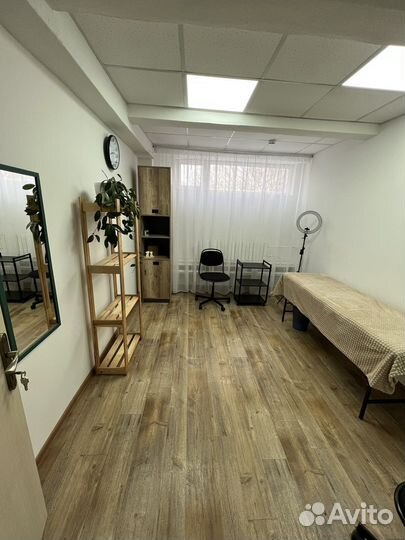Аренда рабочего места кушетка, аренда кабинета