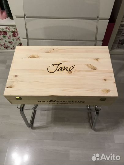 Деревянный ящик для вина