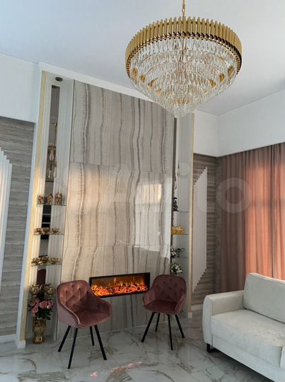 Дом 170 м² на участке 8 сот.