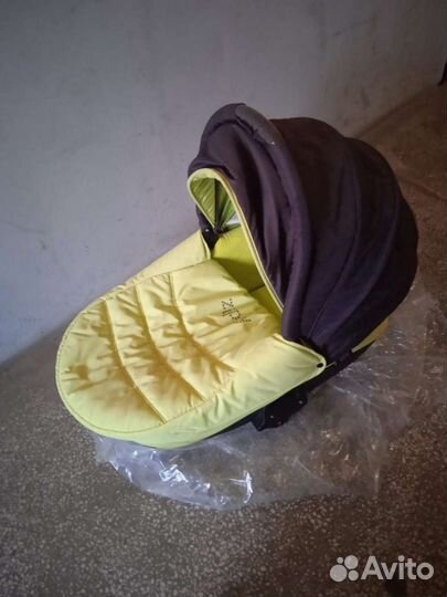 Коляска zippy 2 в 1