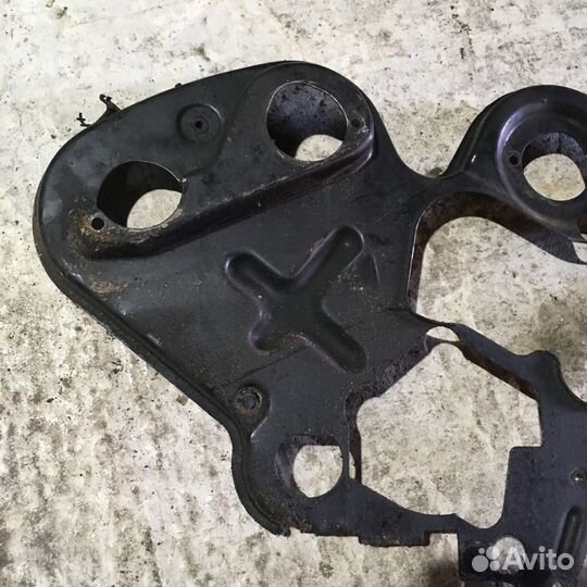 Кожух ремня грм внутренний Opel X25XE