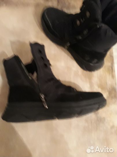 Кроссовки ботинки зимние