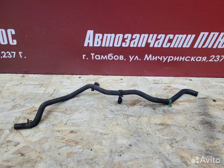 Патрубок системы охлаждения Renault Logan