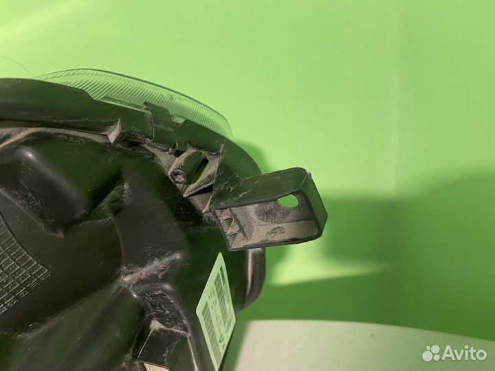 Фара левая Рено Логан Сандеро 2 рестайлинг 2018+