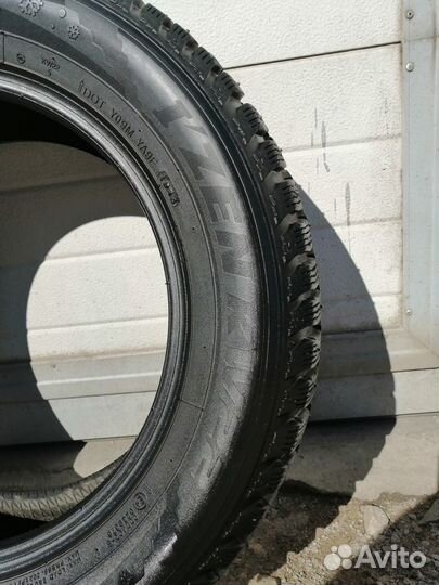 Kumho I'Zen KW22 185/65 R15