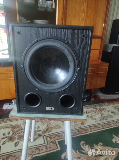 Активный сабвуфер Heco