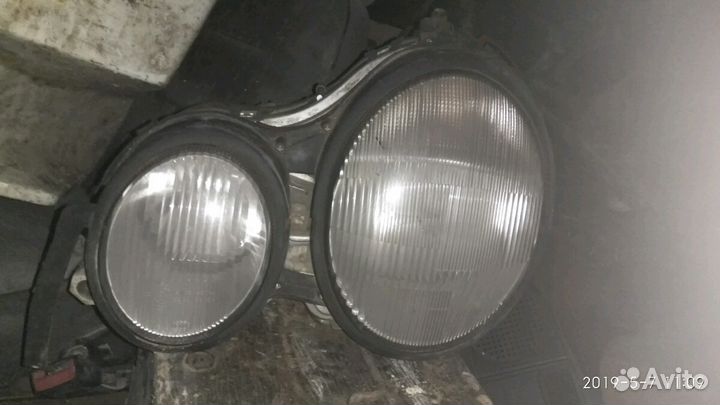 Фары на Мерседес