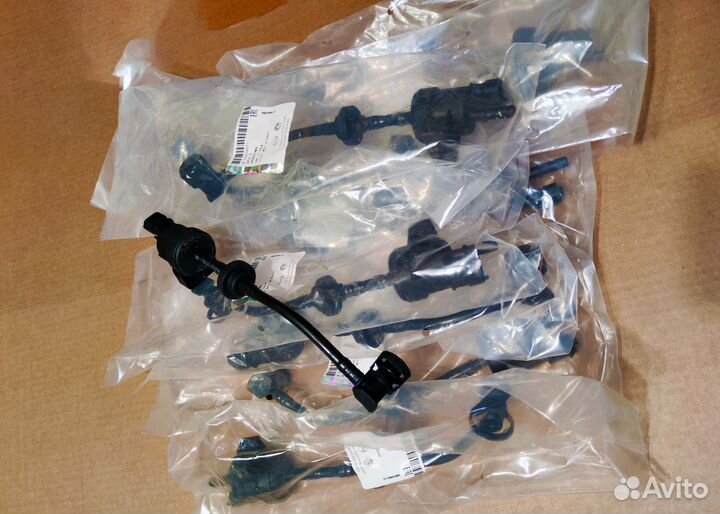 Новый клапан вентиляции бака 1,4т GM Opel