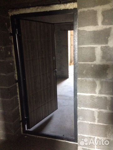 Установка входных и межкомнатных дверей