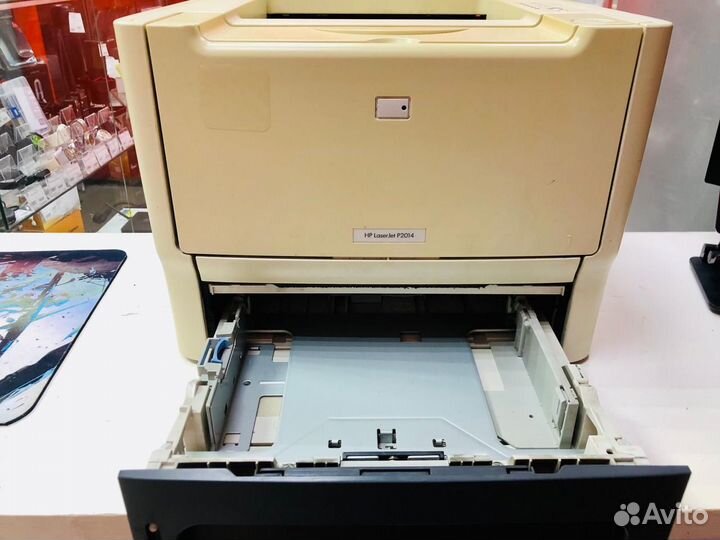 Принтер HP LaserJet P2014