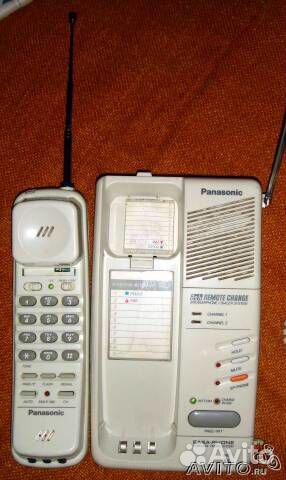 Беспроводной телефон Panasonic KX-T3832H easa-phon