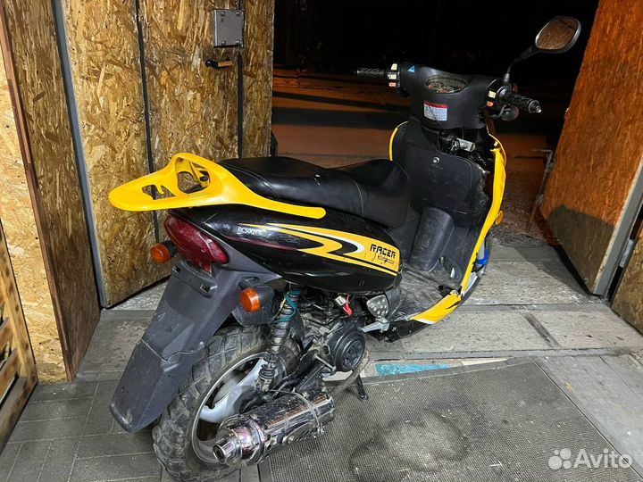 Мопед racer
