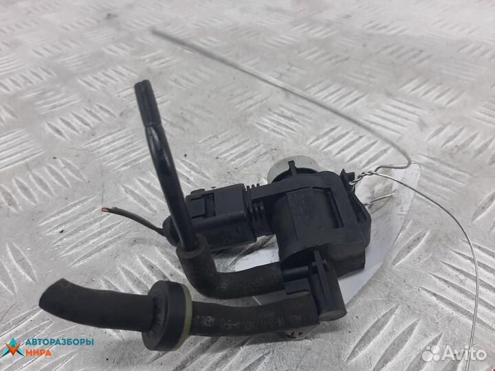 Клапан вакуумного управления Audi A4 B8/8K 2011