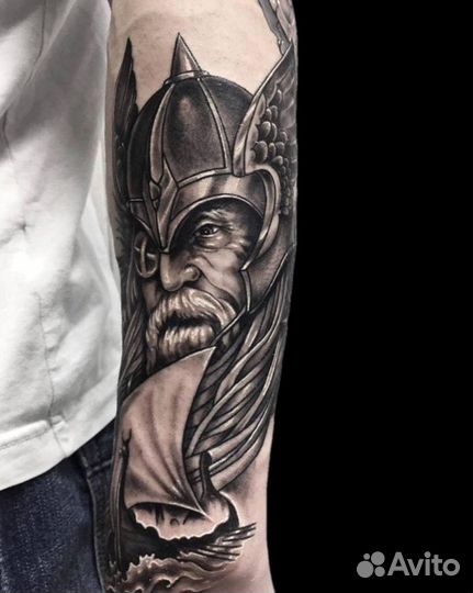 Мастер по татуировкам,тату мастер,татуировки,тату