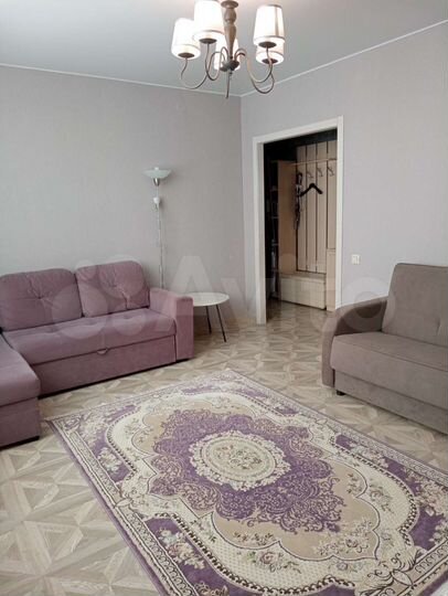 1-к. квартира, 42 м², 1/3 эт.