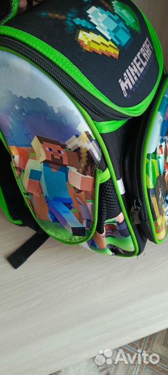 Рюкзак школьный