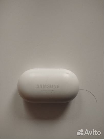 Беспроводные наушники samsung buds
