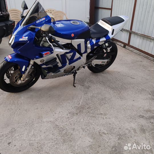 Suzuki Gsx r 400