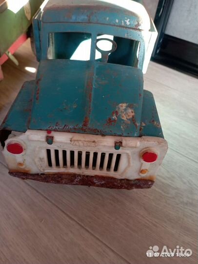 Игрушка грузовик СССР