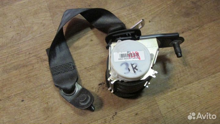 Ремень безопасности задний правый (Hyundai Equus)