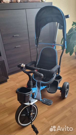 Детский велосипед с ручкой новый