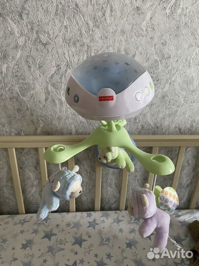 Мобиль в кроватку музыкальный
