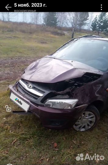 LADA Granta 1.6 МТ, 2016, битый, 80 000 км