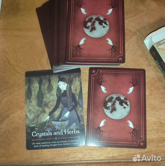 Seasons of the witch Оракул Самайн (англ)