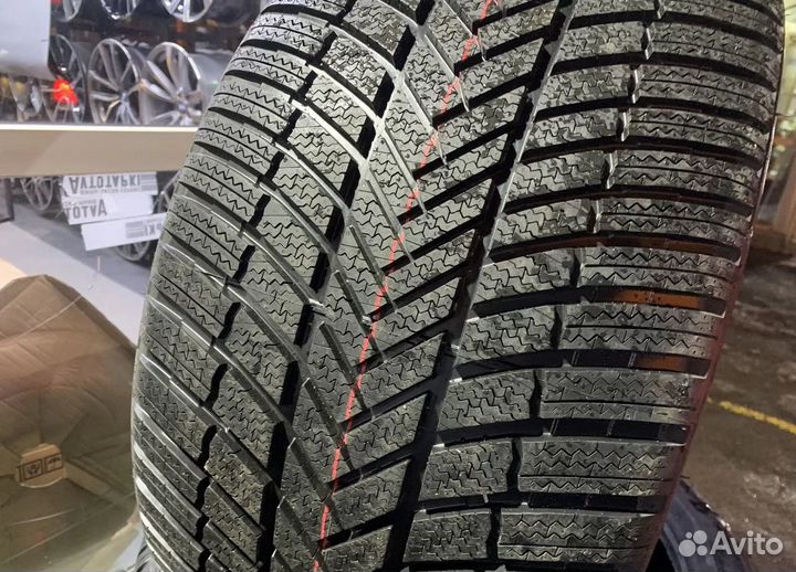 Bridgestone Blizzak LM-005 275/40 R21 и 315/35 R21 107V