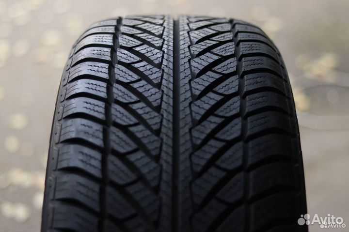 Goodyear UltraGrip Performance 2 255/50 R21