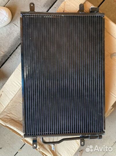Радиатор кондиционера на Audi А6 С5