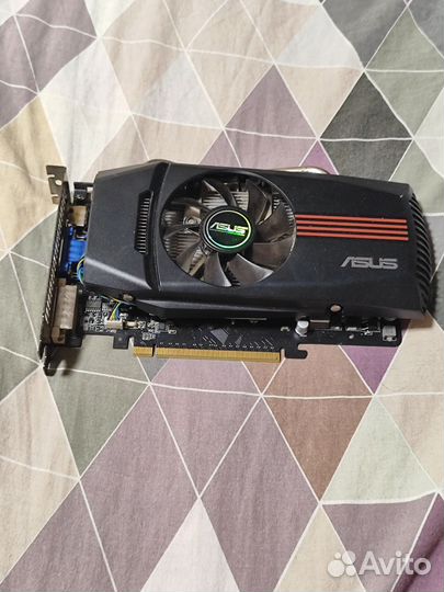 Asus geforce GTX 550 ti
