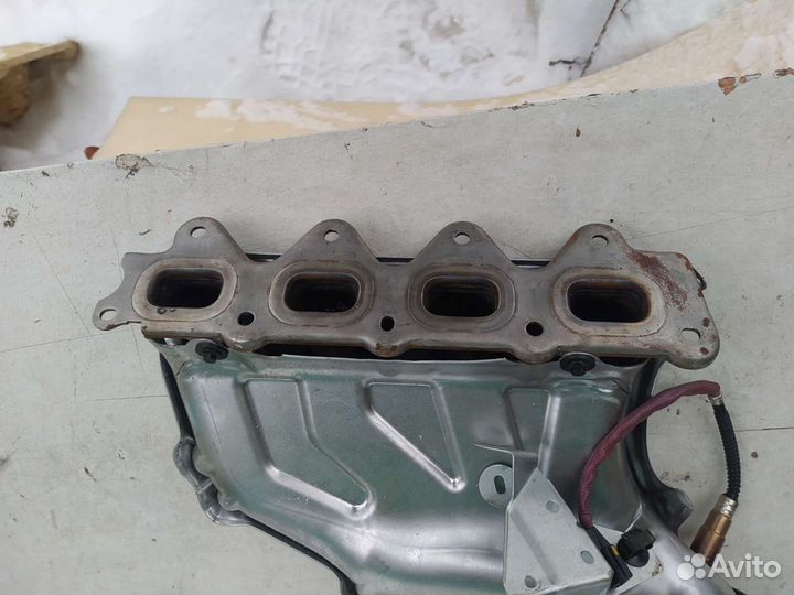 Выпускной коллектор Рено Дастер Аркана