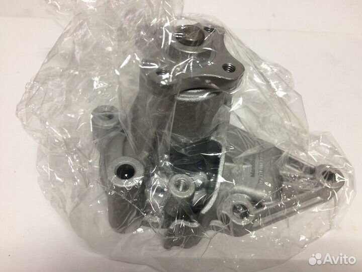 Помпа насос водяной Accent Getz Matrix Mando