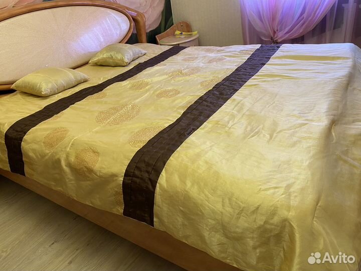 Покрывало на кровать