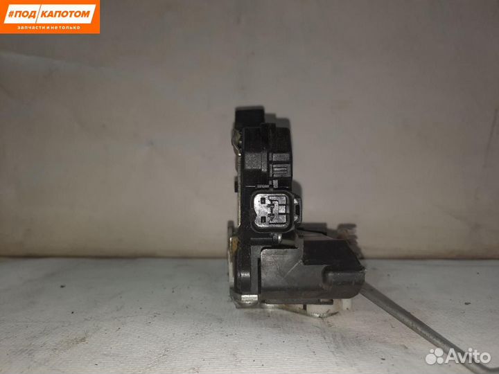 Замок двери передней левой Mitsubishi Lancer 9