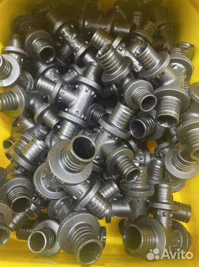 Тройник Rehau 20x16x20