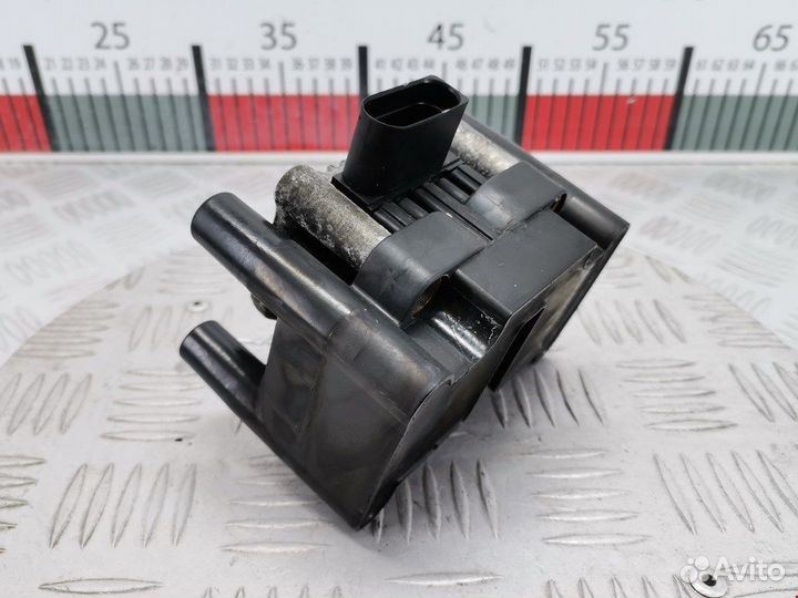 Катушка зажигания для Volkswagen Golf 4 032905106F